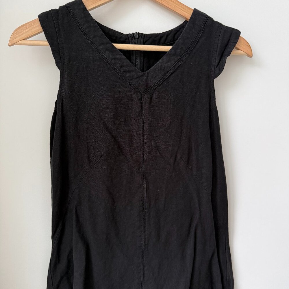Canadian-made by Donna top (linen)